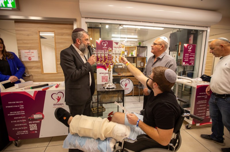 ברזילי: הדלקת נר אחרון מרגשת עם פצועי 'חרבות ברזל'