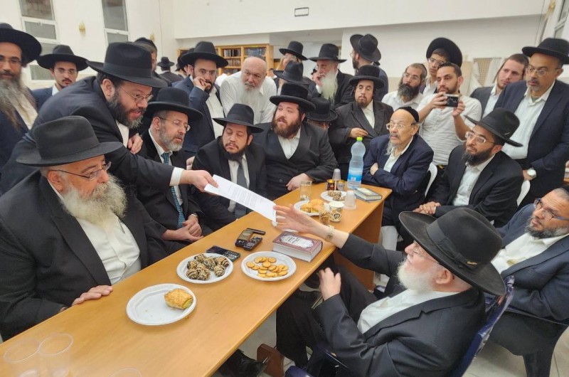 השליח הראשי לבני ברק ומנהל צעירי אגודת חב