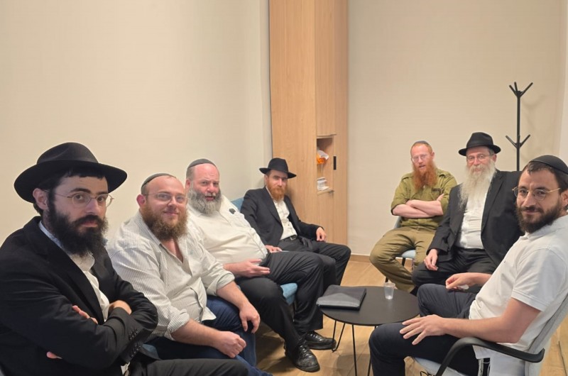 אסיפת היערכות נרחבת בבית חב