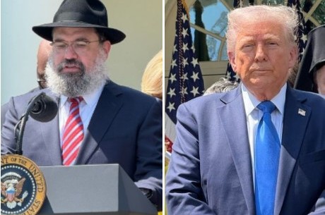 לצדו של נשיא ארה לצדו של נשיא ארה
