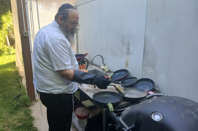 מנהל בית חב מנהל בית חב