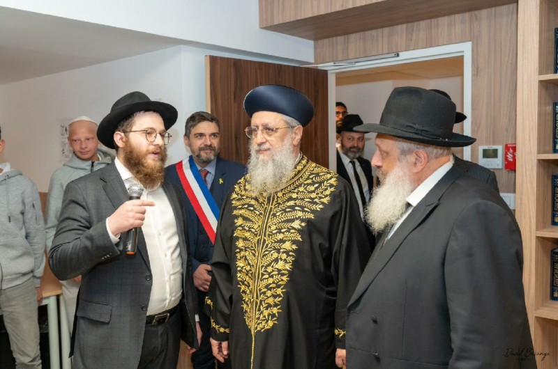 הראשון לציון סייר והתפעל ממוסדות 'סיני' שבצרפת | צפו הראשון לציון סייר והתפעל ממוסדות 'סיני' שבצרפת | צפו