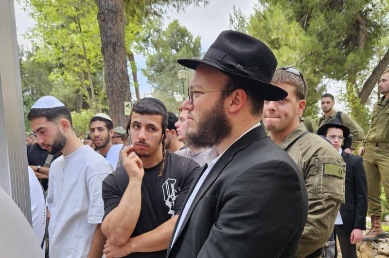 במלאות שנה לנפילתו בעזה: בני משפחת יודקין מכפר חב במלאות שנה לנפילתו בעזה: בני משפחת יודקין מכפר חב