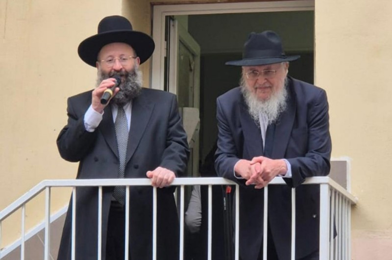 “כרם הרבי מניב פירות”: ביקור רב הכותל במוסדות חב “כרם הרבי מניב פירות”: ביקור רב הכותל במוסדות חב