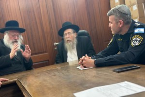 המפקד החדש של מחוז דן נפגש עם רבני העיר בני ברק
