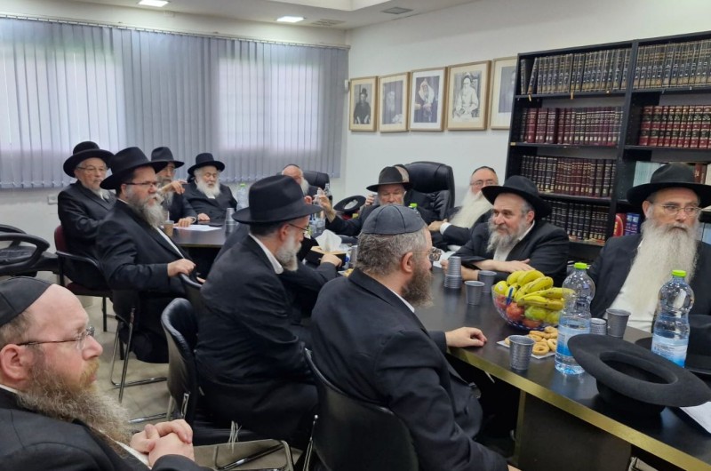 'בית דין רבני חב 'בית דין רבני חב