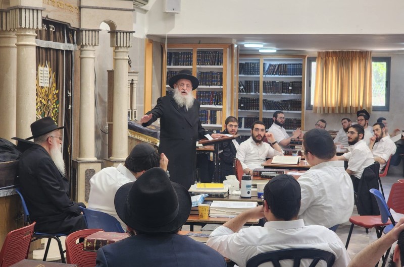 ירושלים מתכוננת לתהלוכת ל ירושלים מתכוננת לתהלוכת ל