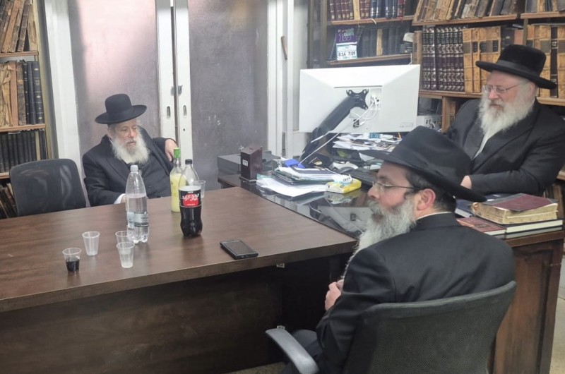 בשורה טובה בבני ברק: תנופה חדשה תחת קורת גג אחת בשורה טובה בבני ברק: תנופה חדשה תחת קורת גג אחת
