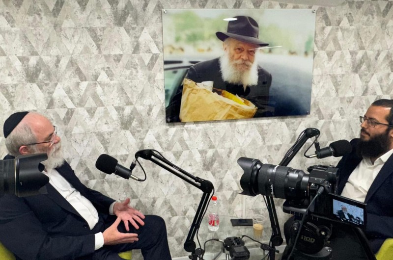 מנחם כהן מארח את הרב נפתלי ליפסקר | פרק 4