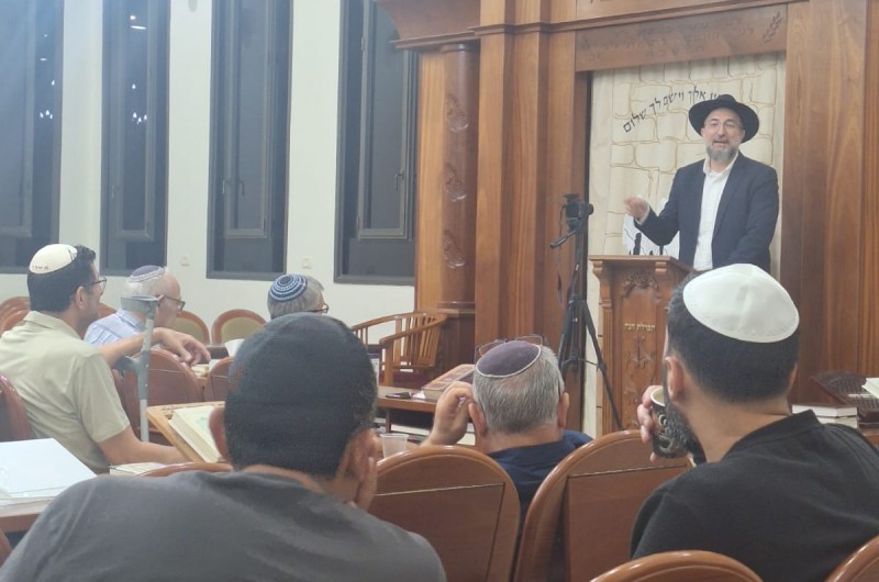 חדרה: כינוס תורה במוצאי החג כהוראת הרבי | גלריית תמונות חדרה: כינוס תורה במוצאי החג כהוראת הרבי | גלריית תמונות