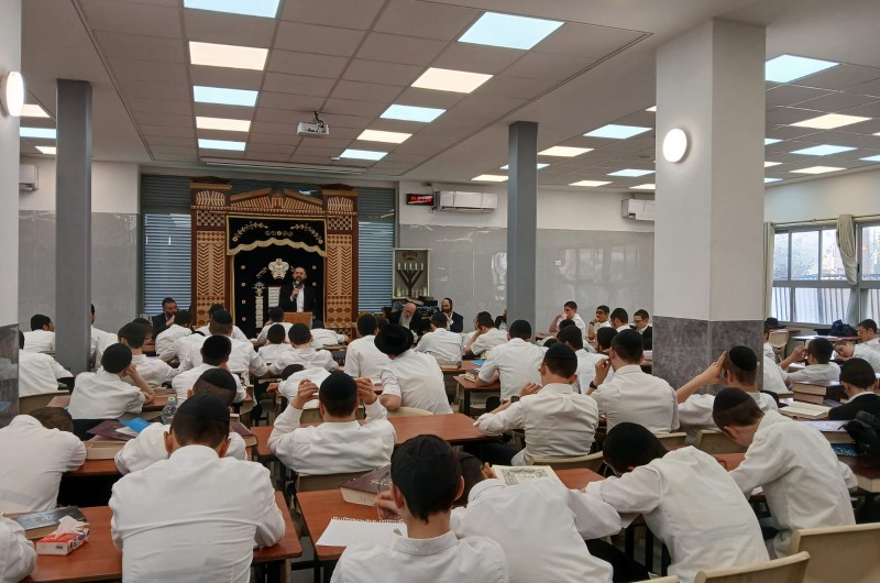 כהוראת הרבי: כינוס תורה בישיבת תומכי תמימים באלעד כהוראת הרבי: כינוס תורה בישיבת תומכי תמימים באלעד