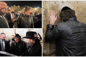 נשיא ארגנטינה הגיע אל הכותל המערבי מלווה בשליח של הרבי