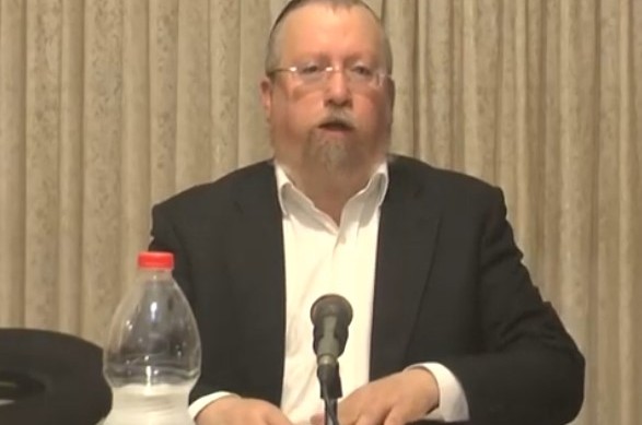 בהעלותך: הזכות והחובה להדליק את מנורת ישראל | וידאו בהעלותך: הזכות והחובה להדליק את מנורת ישראל | וידאו