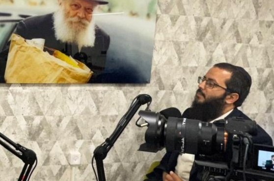 מי שנותן את ידו לפירוק הממשלה פוגע בביטחון המדינה מי שנותן את ידו לפירוק הממשלה פוגע בביטחון המדינה