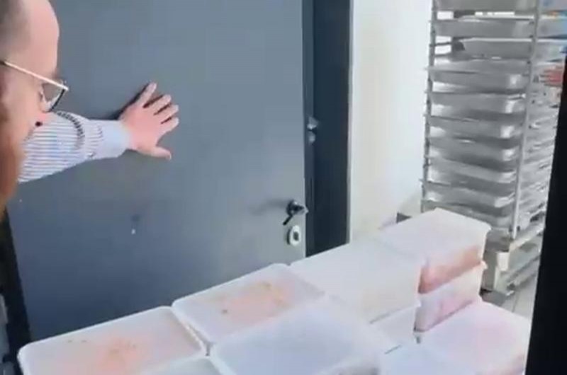 המנות הועברו לחזית: אלף מנות שיועדו לשבת ג׳ תמוז – נתרמו לחיילים בשטח המנות הועברו לחזית: אלף מנות שיועדו לשבת ג׳ תמוז – נתרמו לחיילים בשטח