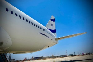 מה עושים החתנים? ביאכטה או באוניה, העיקר להגיע בזמן
