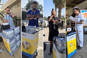 אחרי הטיל: תור בדוכן התפילין של שלוחי חב"ד ב'סורוקה' 