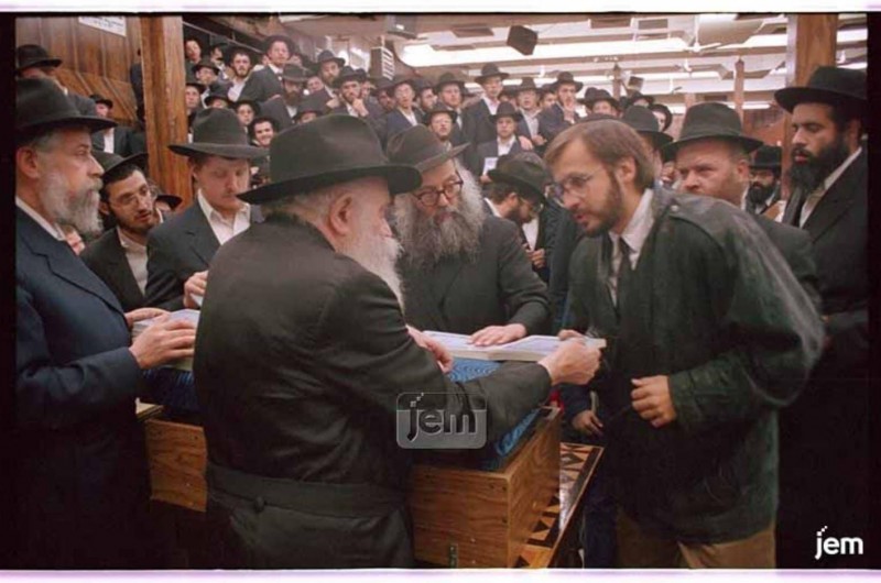 מה שענה הרבי לשיפוצניק שאמר מה שענה הרבי לשיפוצניק שאמר