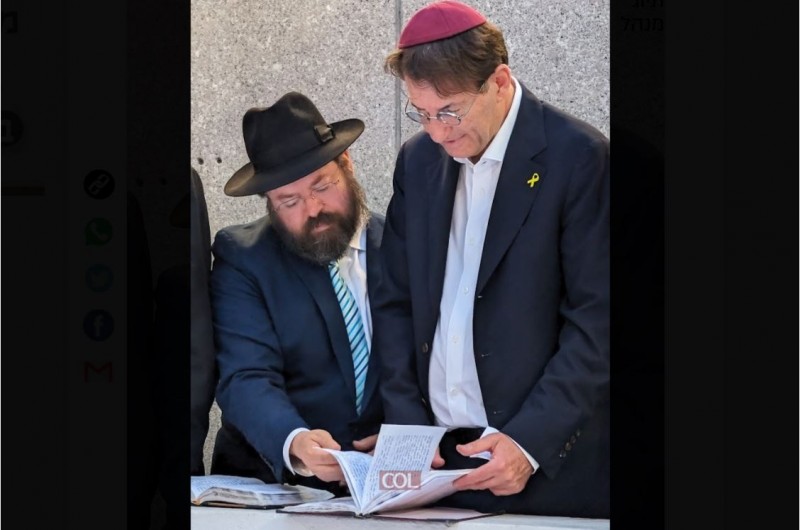 ח