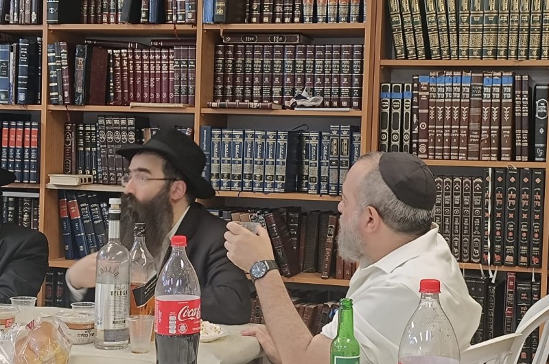 התוועדות חסידית ביום ההילולא בכולל האברכים בפתח תקווה