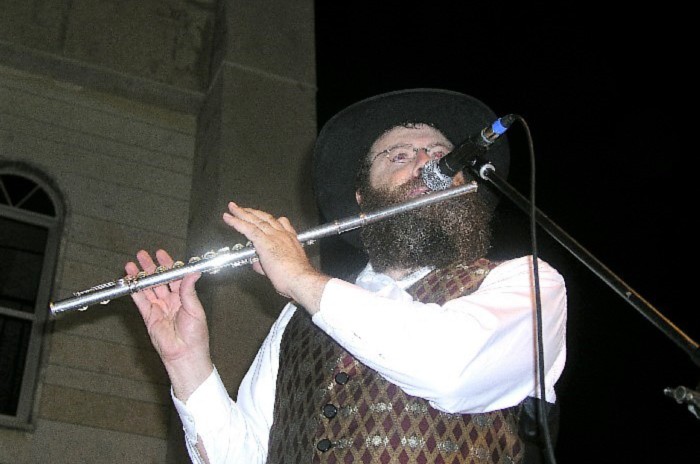 הלוויית ר’ אבי פיאמנטה ע”ה: היום בניו יורק, מחר בארץ הקודש