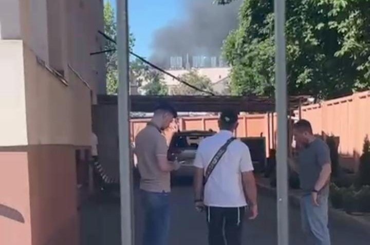 השליח בקייב מתאר: השליח בקייב מתאר:
