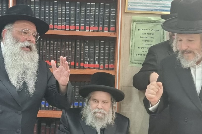 הרב קלמן ווינפלד מניו יורק ומראשי כשרות OK, התוועד בביתר הרב קלמן ווינפלד מניו יורק ומראשי כשרות OK, התוועד בביתר