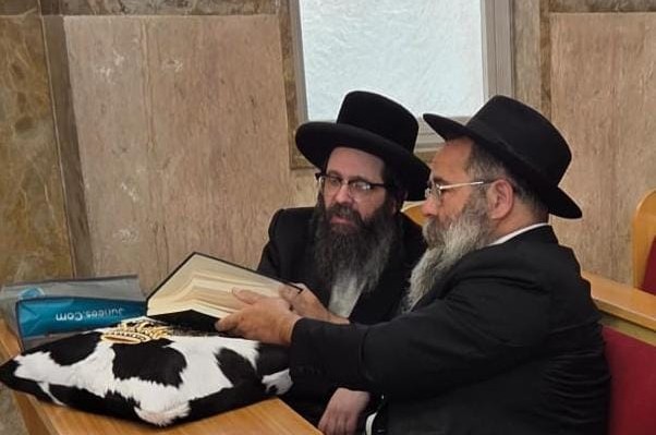 האדמו האדמו