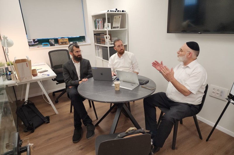 מיזם מלגות מהפכני לשליחות חב מיזם מלגות מהפכני לשליחות חב