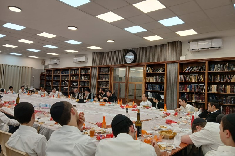 התוועדות חג הגאולה בתות התוועדות חג הגאולה בתות