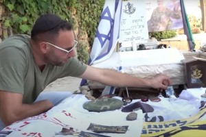 קצין מילואים שיתף פוסט מחאה של דובי יודקין - והודח