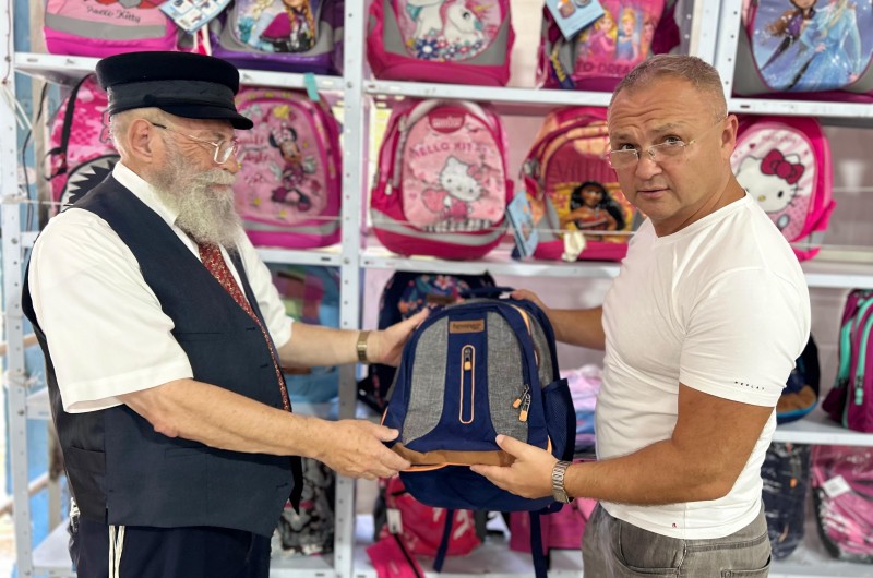 פרוייקט הילקוטים של 'יד ביד' ממשיך לשנות חיים פרוייקט הילקוטים של 'יד ביד' ממשיך לשנות חיים