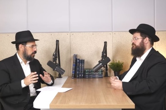 'קול חי מיוזיק': הרב ציקוושוילי במבט מרתק לאתגרי החיים 'קול חי מיוזיק': הרב ציקוושוילי במבט מרתק לאתגרי החיים