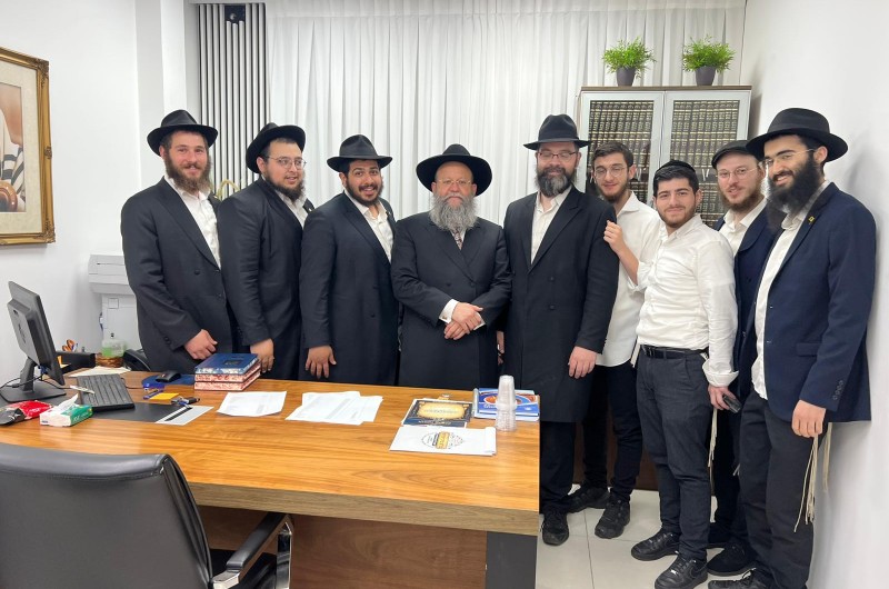 נבחרי ה'כולל' החב
