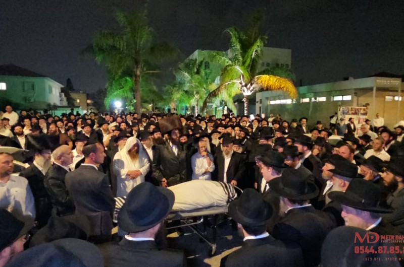 המומים ומזועזעים: הלוויית הרה