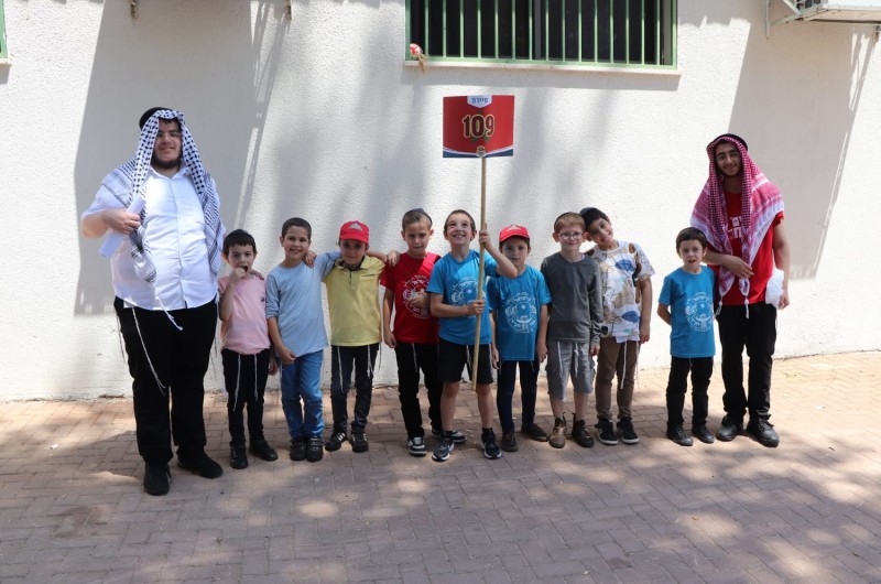 יום שכולו שליחות במיני קעמפ 'גן ישראל' בכפר חב”ד
