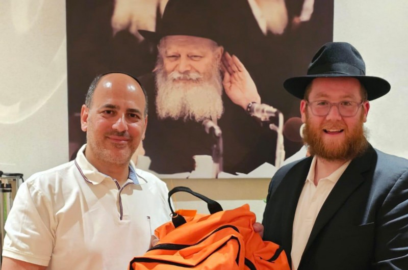 לקראת פתיחת בית חב