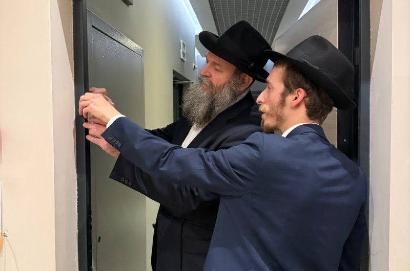 הפצת היהדות ברוסיה: בית חב