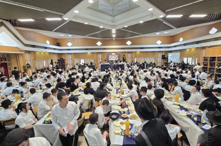 ה'באנקעט' הגדול: כך נחתמה: ישיבת הקיץ 'צעירי ליובאוויטש'