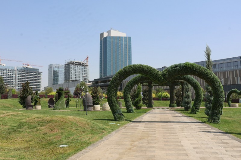 כבש עוד יעד: הצלם לובעצקי ביקר ותיעד בטשקנט אוזבקיסטן