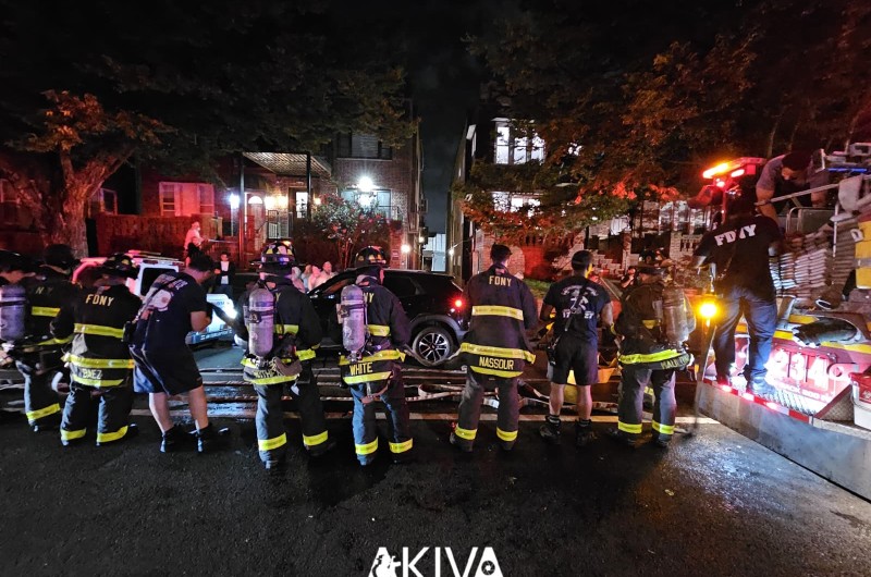 דרמה לילית בקראון הייטס: בלון גז התפוצץ בבית, בנס אין נפגעים