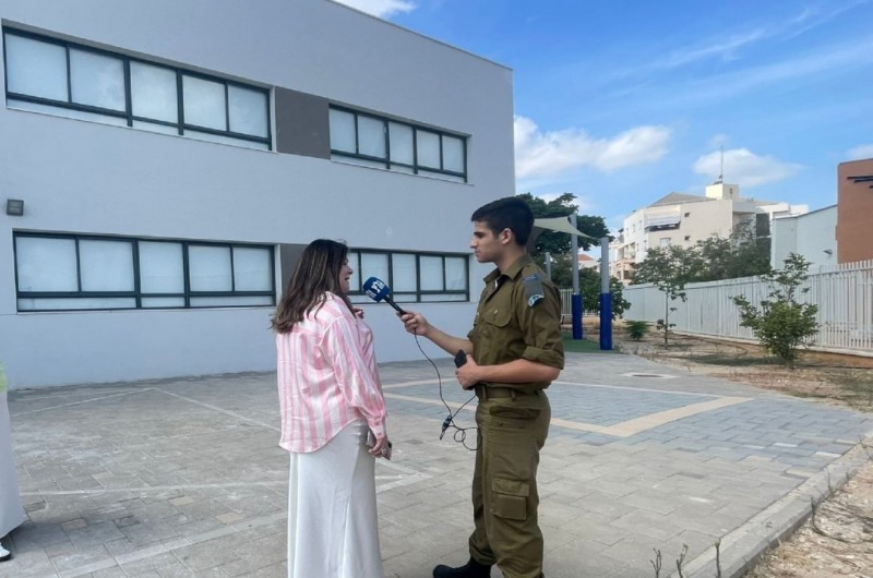 השיקום של בית ספר 