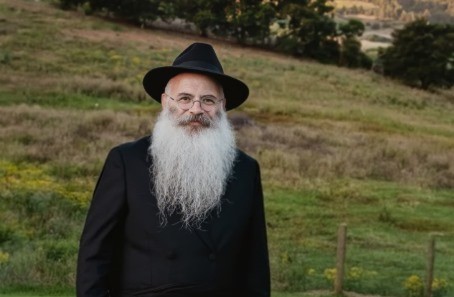 יומון המפלגה הקומוניסטית בסין פרסם טור של שליח הרבי