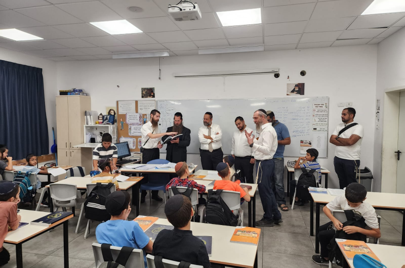 מה הציע ראש המועצה לתלמידי תלמוד תורה חב