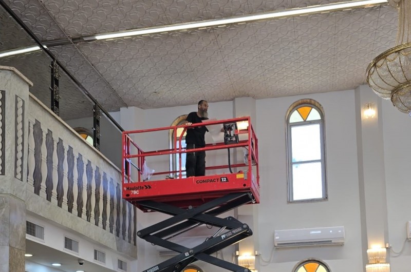 בבית הכנסת 'בית מנחם' בכפר חב