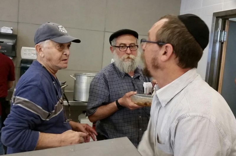 עשור לפטירת החשמלאי של כפר חב