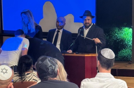 שבת בלתי נשכחת בקהילת בית חב