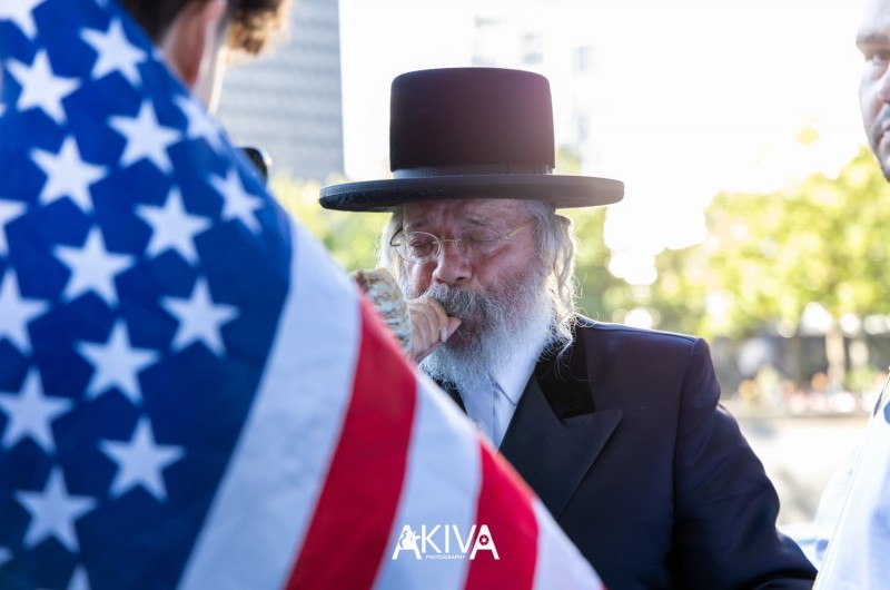 אמריקה ציינה 24 שנה לפיגוע בבנייני התאומים שבמנהטן 