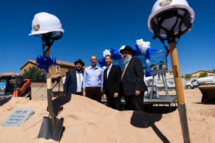 אבן פינה לבית חב