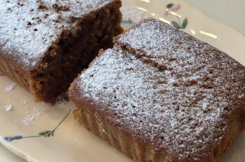 כל ביס מרגיש כמו חג: כך תכינו עוגת דבש עשירה לראש השנה